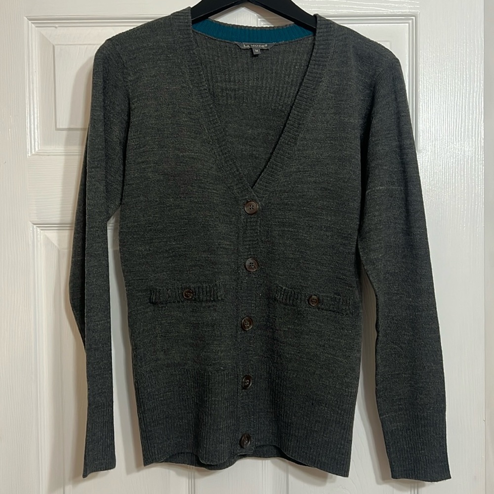 LA MODE women’s gray sweater size M, NWOT